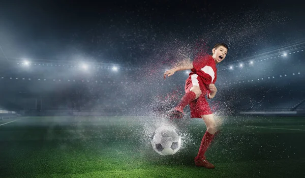 Ele vai se tornar um campeão. Meios mistos — Fotografia de Stock