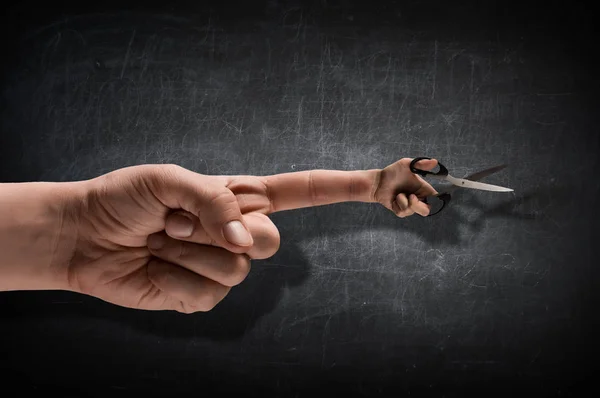 Scissors in hand . — Stock Photo, Image