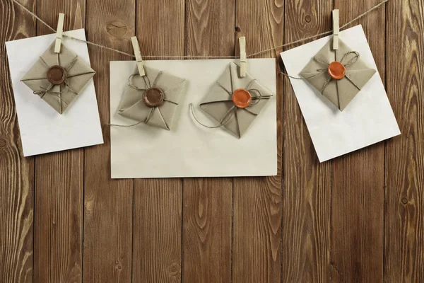 Envelopes pinned to rope — Stock Photo, Image