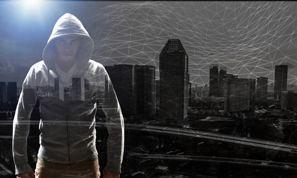 Adam hoody. Karışık teknik