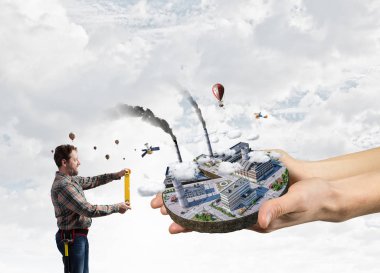 Onun yeni geliştirme projesi. Karışık teknik