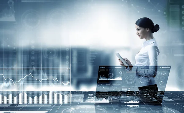 İş için yenilikçi teknolojiler. Karışık teknik