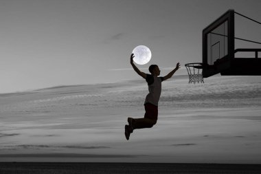 Oyun zamanı geldi. Karışık teknik