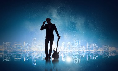 Gitar rock adam. Karışık teknik