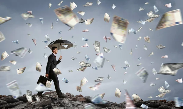 Herhangi bir sorun karşısında kararlı. Karışık teknik