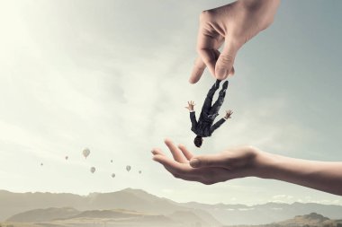 El yardım ve koruma. Karışık teknik