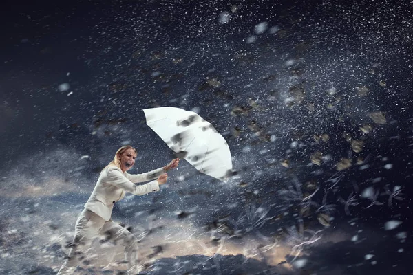 Bu meydan kadar güçlü. Karışık teknik