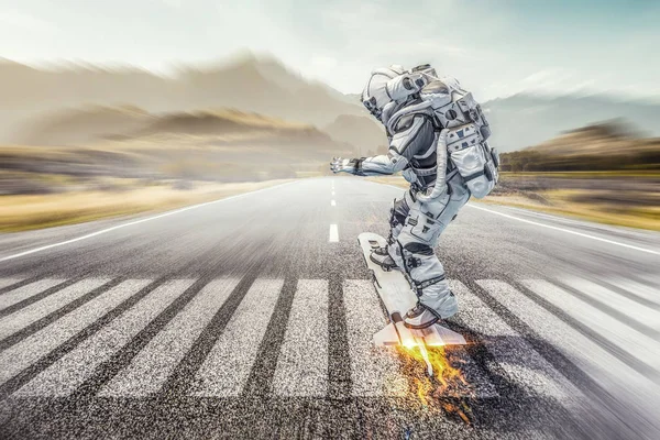 Yönetim Kurulu uçan üzerinde uzay adamı. Karışık teknik