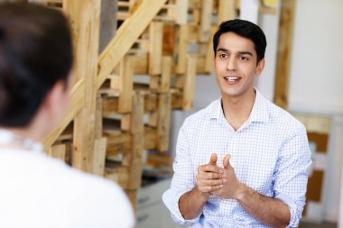 ofiste toplantı başarılı genç iş Yöneticiler