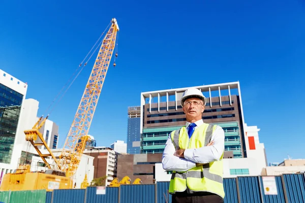 Ingeniero constructor en la obra — Foto de Stock