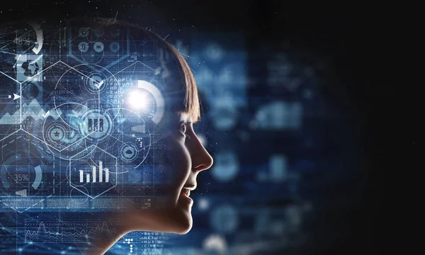 Parlak fikirler kafasının içinde. Karışık teknik