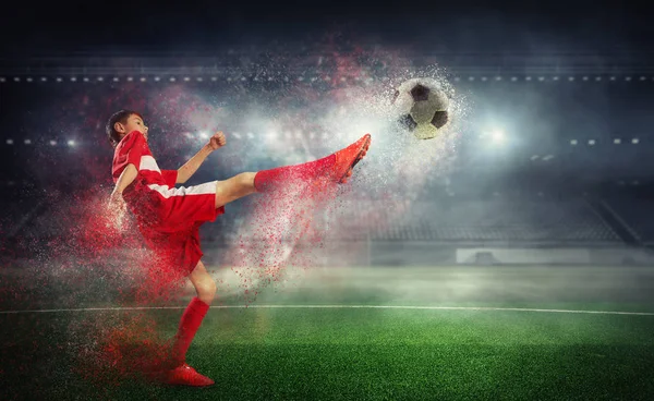 O bir şampiyon olmaya devam etmektedir. Karışık teknik