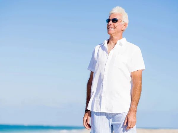 Relaxing at sea — Stock Photo, Image