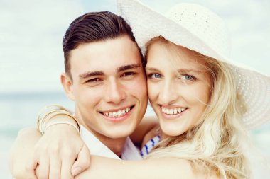 plaj romantik genç Çift