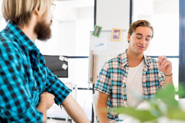 Masada iki Ofis çalışanları