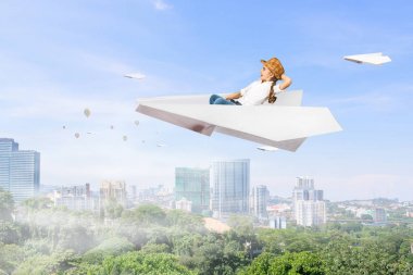 Çocuk pilot olmak hayal. Karışık teknik