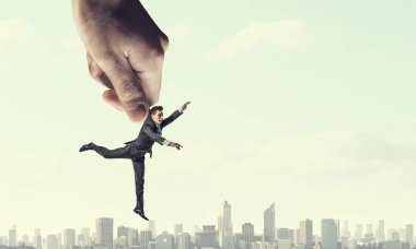 El yardım ve koruma. Karışık teknik