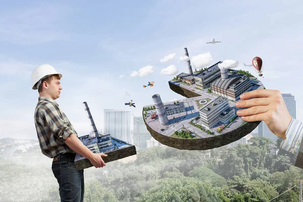 Onun yeni geliştirme projesi. Karışık teknik