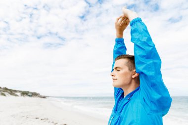 Adam sahilde dışında eğitim