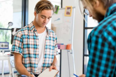 Masada iki Ofis çalışanları