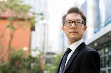 Ben profesyonel değilim ve bunu biliyorsun