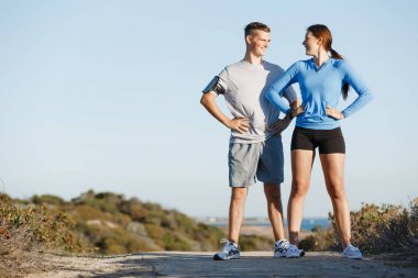 Plaj birlikte eğitim genç Çift