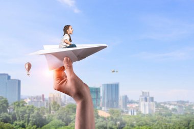 Çocuk pilot olmak hayal. Karışık teknik