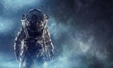 Uzay adamı serüveni. Karışık teknik