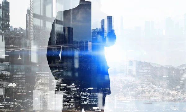 Modern iş tarzında. Karışık teknik