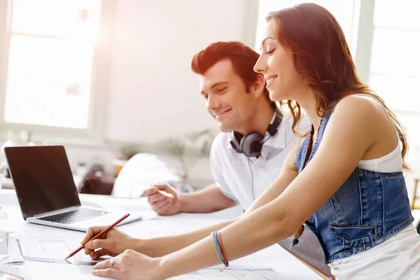 Start-up Team of two young people — Stock Photo, Image