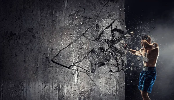 Bu meydan kadar güçlü. Karışık teknik