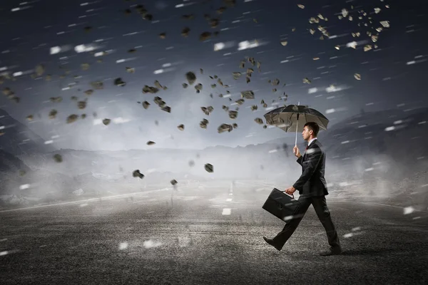 Determinado a enfrentar qualquer desafio. Meios mistos — Fotografia de Stock