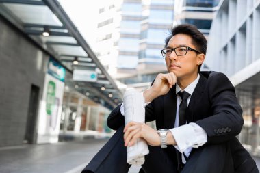 Onun iş için düşünme yeni strateji