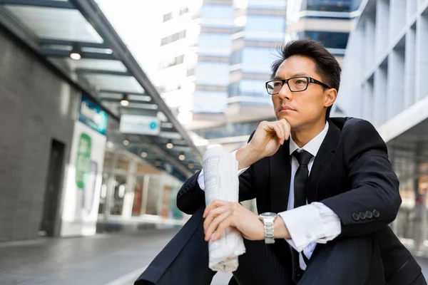 Onun iş için düşünme yeni strateji