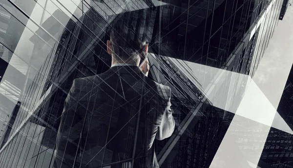 Modern iş tarzı. Karışık teknik