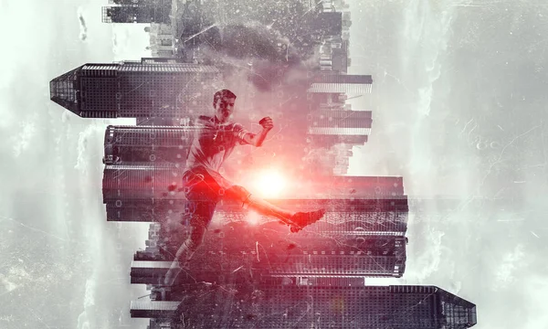 Oyun zamanı geldi. Karışık teknik