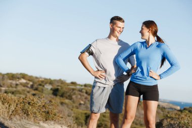 Plaj birlikte eğitim genç Çift