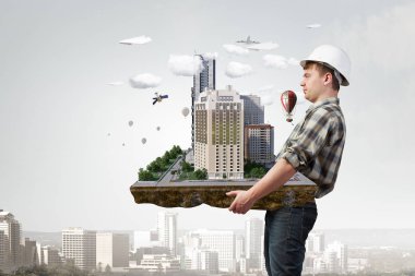 Mimar sunmak onun projesi