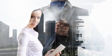 Modern iş moda bu. Karışık teknik