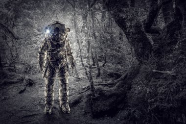 Uzay adamı serüveni. Karışık teknik