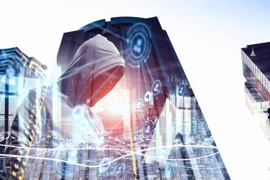 Hacker adam bilgi çalmak