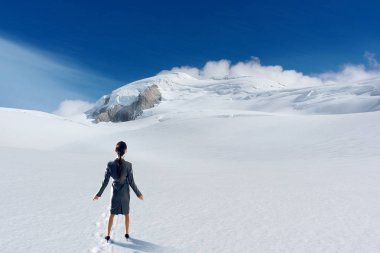 Ona hiçbir şey durduramayacak. Karışık teknik