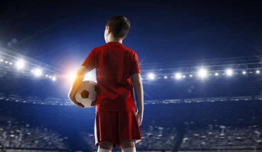 Küçük futbol şampiyonu. Karışık ortam