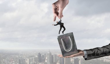 El yardım ve koruma. Karışık teknik