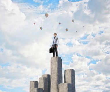 Ne zaman senin are üstünde tepe. Karışık teknik