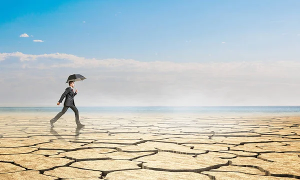 Ready to challenge it — Stock Photo, Image