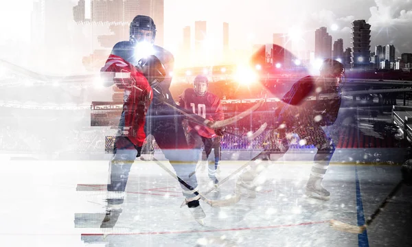Хоккеисты на льду. Смешанные медиа — стоковое фото