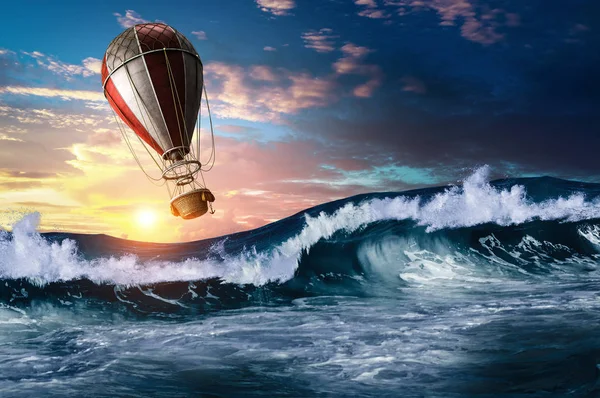 Luftballong i storm – stockfoto