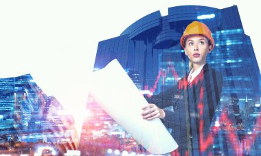 Çekici mimar kadın ve onun projesi. Karışık teknik