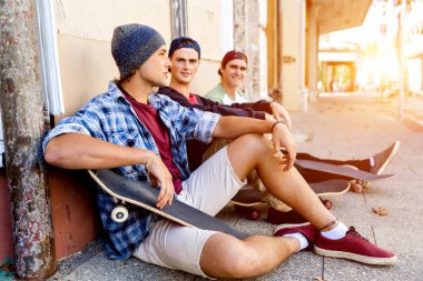 Sokağın molası patenciler